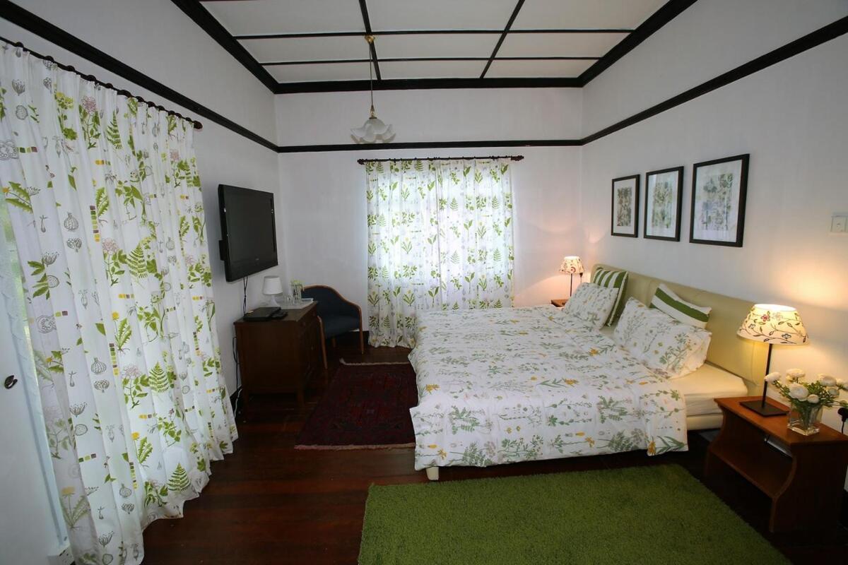 Bukit Lowick Bungalow تاناه راتا المظهر الخارجي الصورة