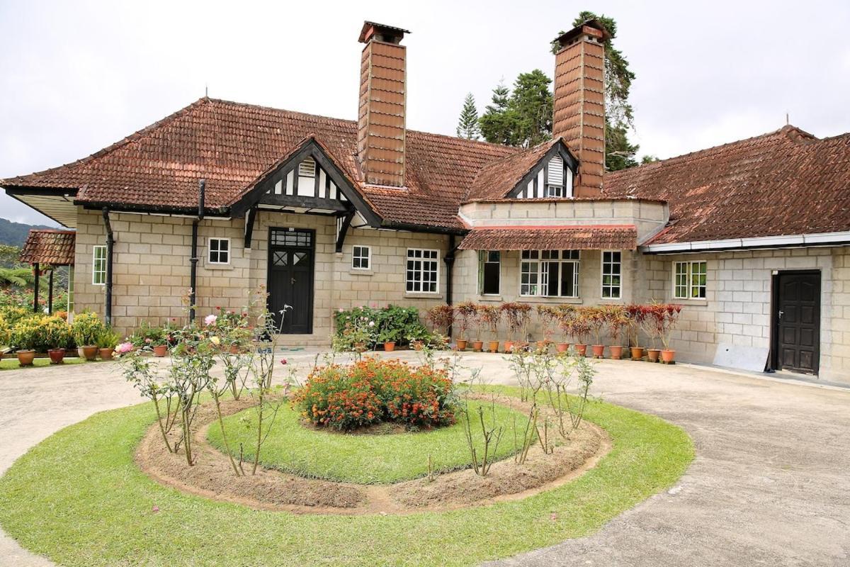 Bukit Lowick Bungalow تاناه راتا المظهر الخارجي الصورة